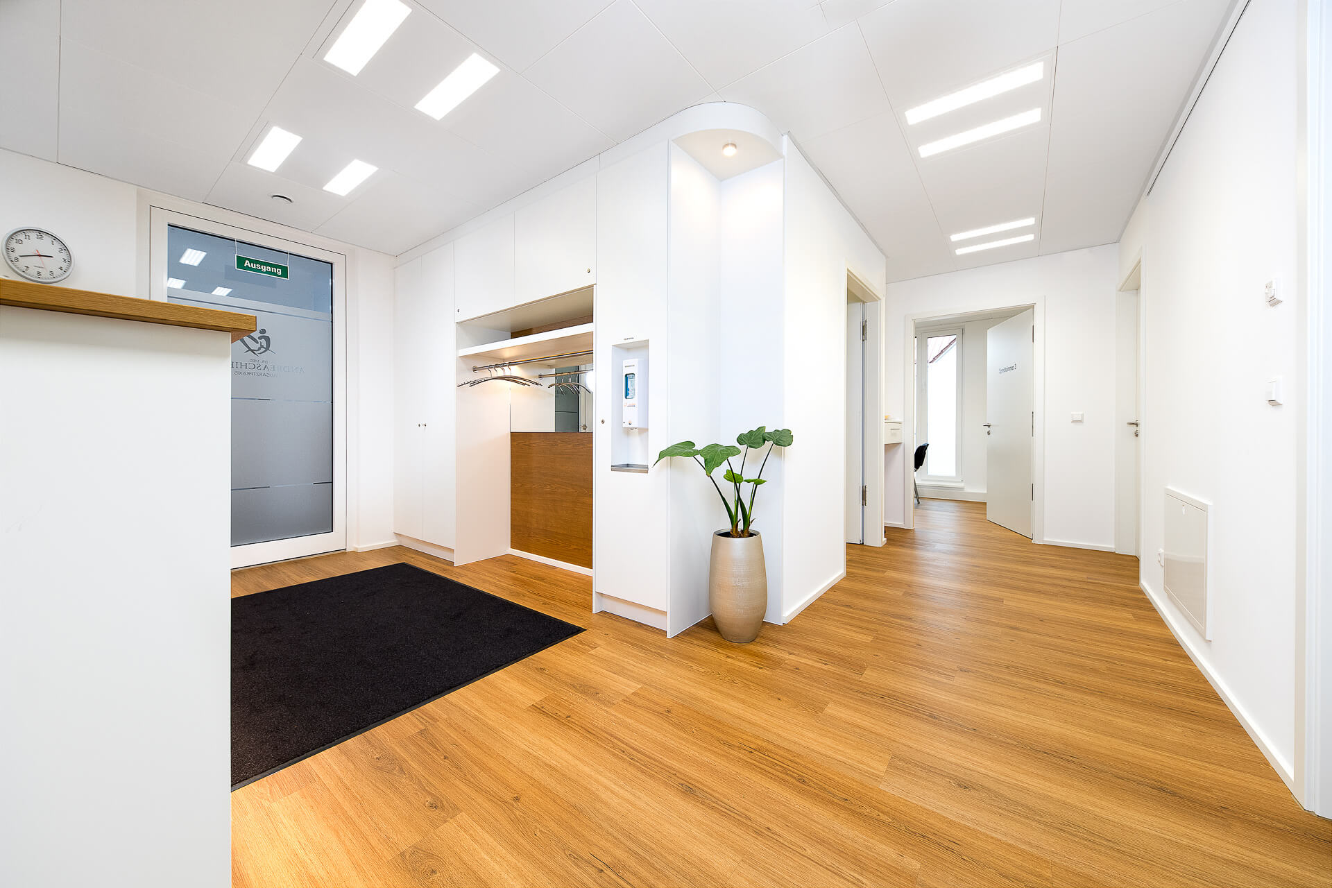 Website Dr. Andrea Schieber